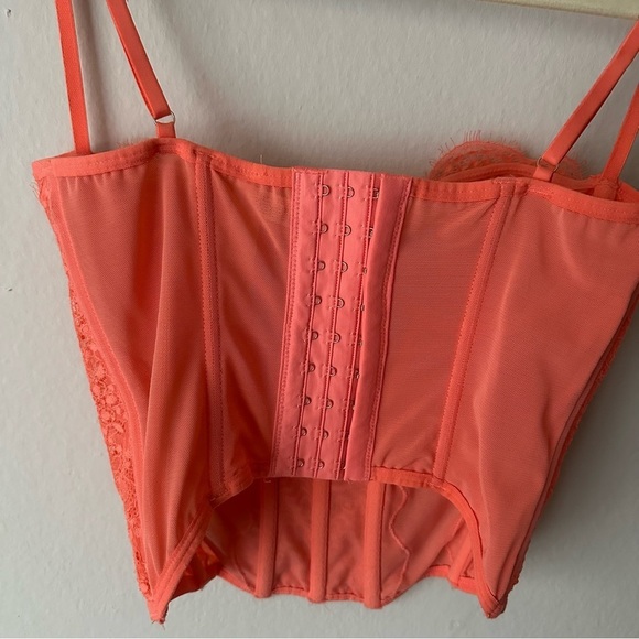 Urban Outfitters UO MODERN LOVE CORSET TOP M - Picture 8 of 10